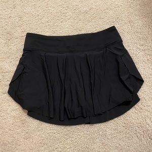 Black Lululemon Skirt Size 4